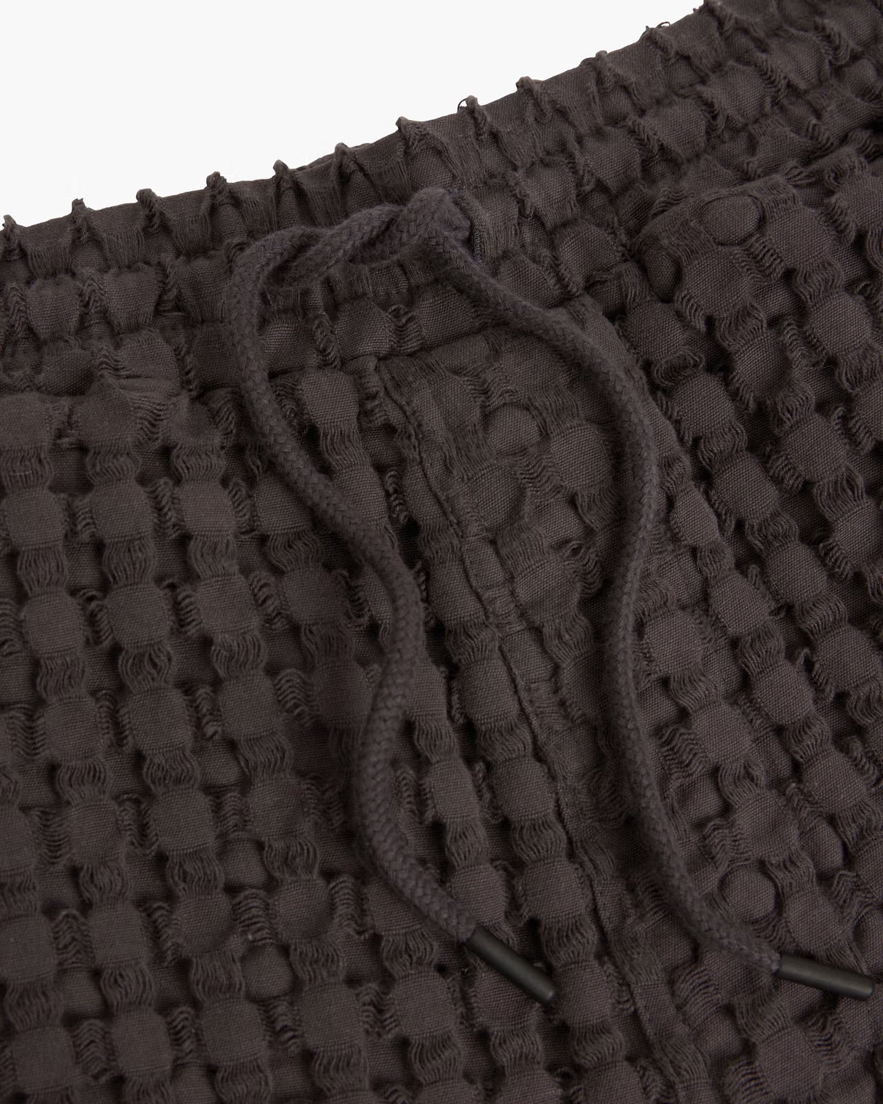 OAS - OAS PORTO WAFFLE SHORT IN NEARLY BLACK - Rent With Thred