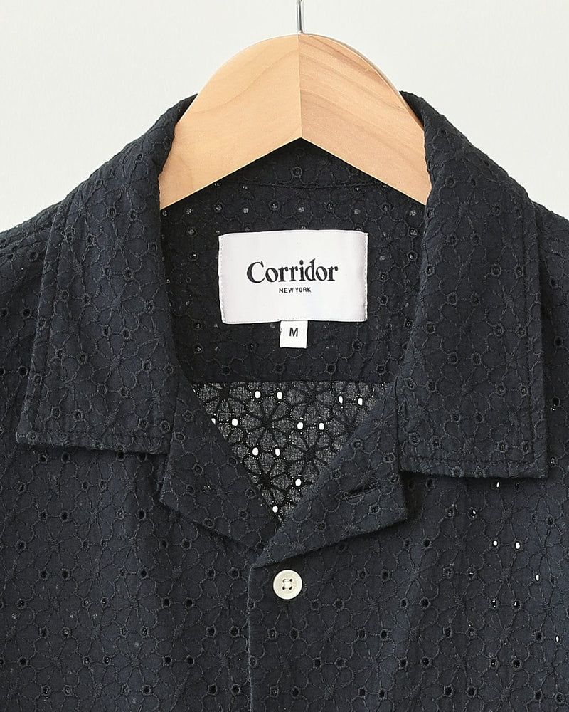 Corridor - CORRIDOR FLORAL EYELET SS IN BLACK - Rent With Thred