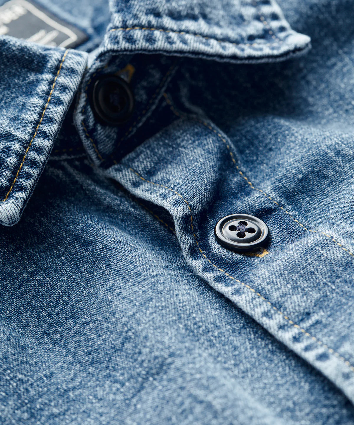 Todd Snyder - TODD SNYDER JAPANESE DENIM OVERSHIRT IN STONE WASH - Rent With Thred