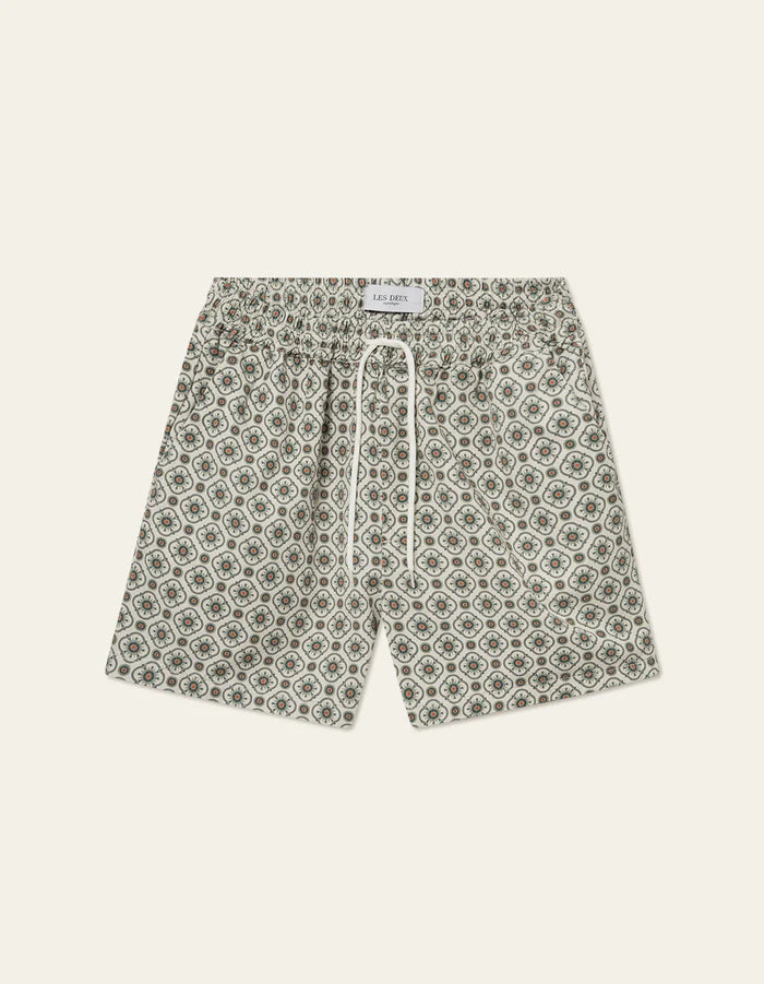 Les Deux - LES DEUX TAPESTRY SHORTS IN IVORY / LIGHT JADE GREEN - Rent With Thred