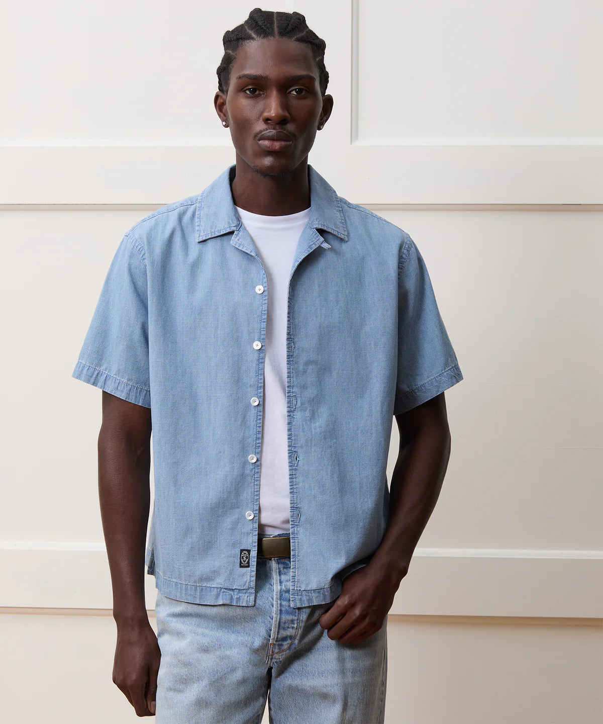 Todd Snyder - TODD SNYDER CROPPED CHAMBRAY CAMP COLLAR SHIRT IN LIGHT INDIGO - Rent With Thred