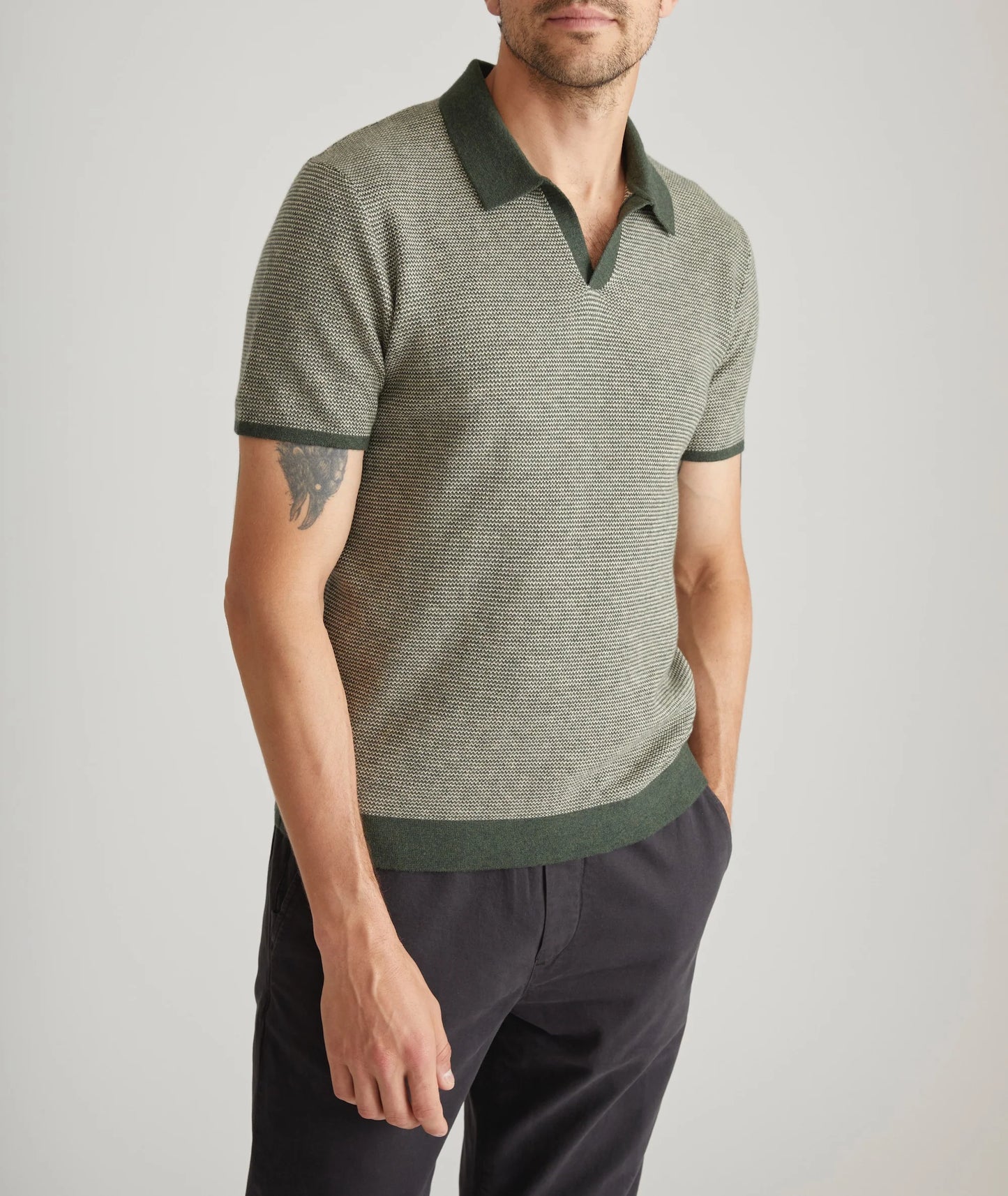 Marine Layer - MARINE LAYER LIAM SWEATER POLO IN OLIVE/DRIFTWOOD - Rent With Thred