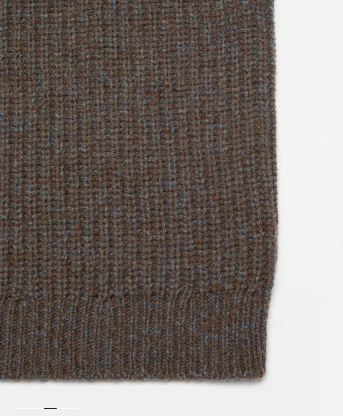 Nudie Jeans - NUDIE JEANS AUGUST CHUNKY KNIT CREW NECK IN BROWN - Rent With Thred
