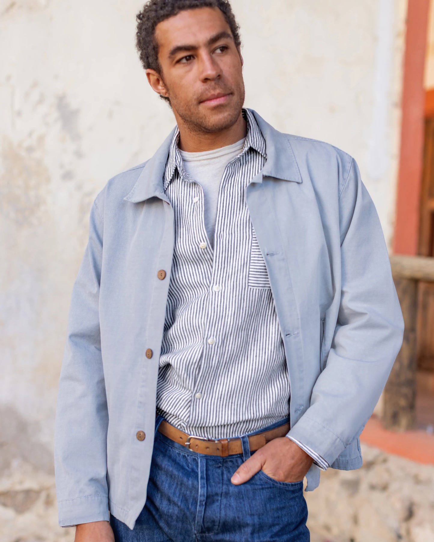 Alex Crane - ALEX CRANE PAC SHELL JACKET IN WAVE - Rent With Thred