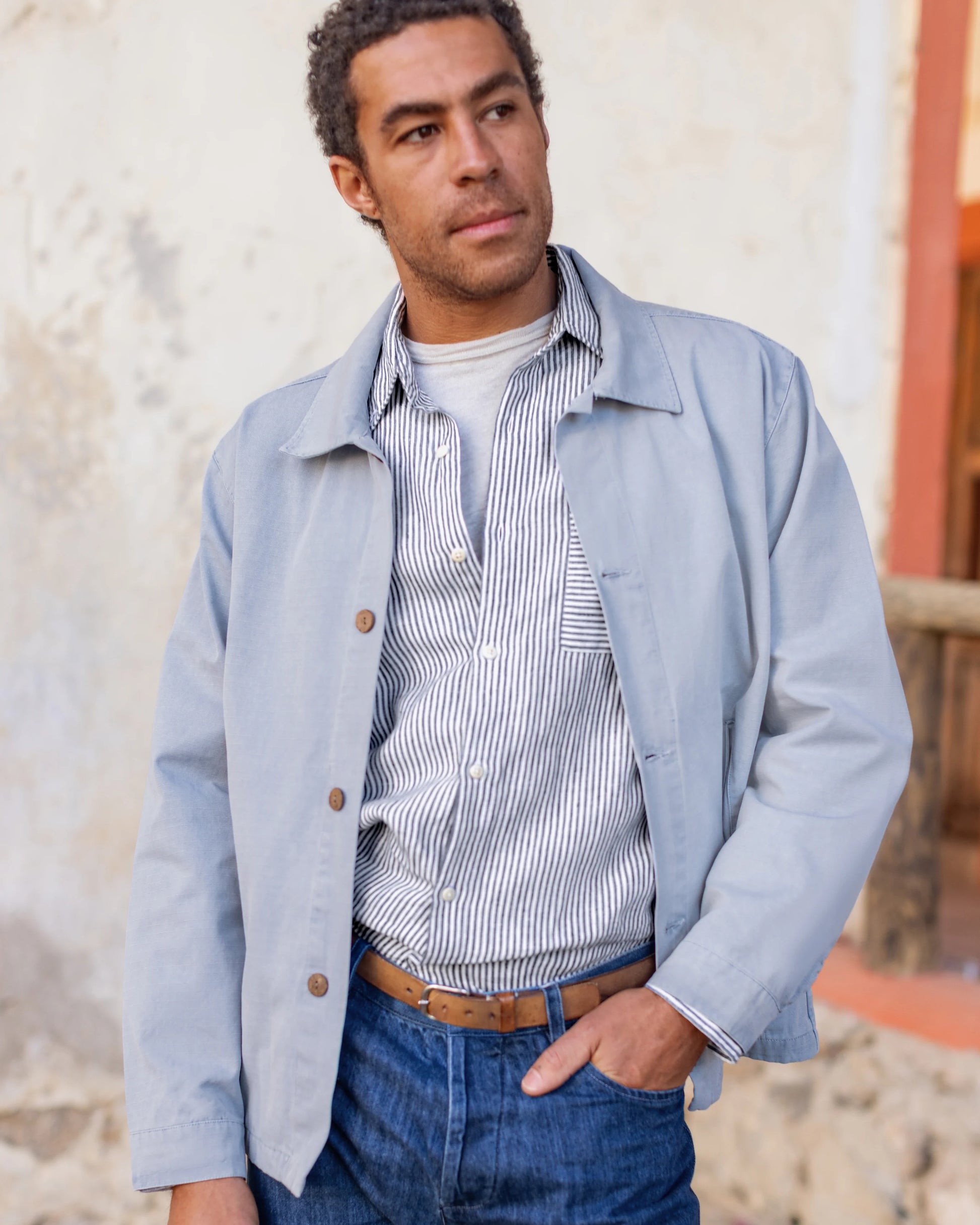 Alex Crane - ALEX CRANE PAC SHELL JACKET IN WAVE - Rent With Thred