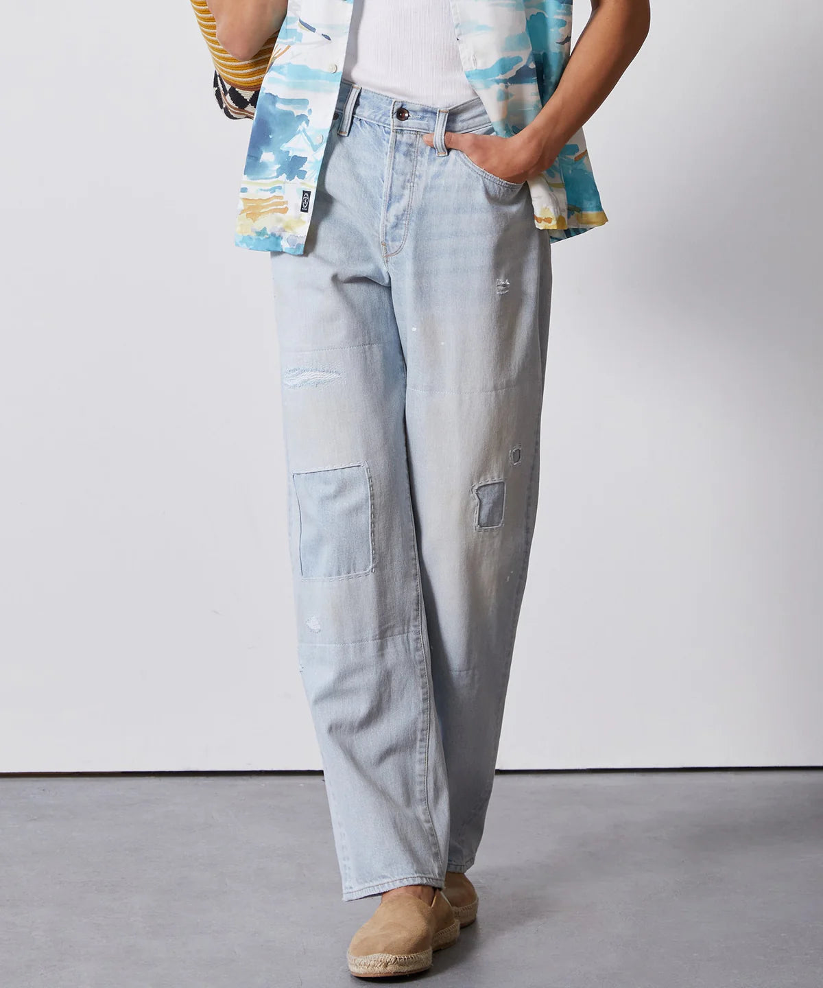 Todd Snyder - TODD SNYDER RELAXED SELVEDGE JEAN IN DISTRESSED PATCH AND REPAIR - Rent With Thred