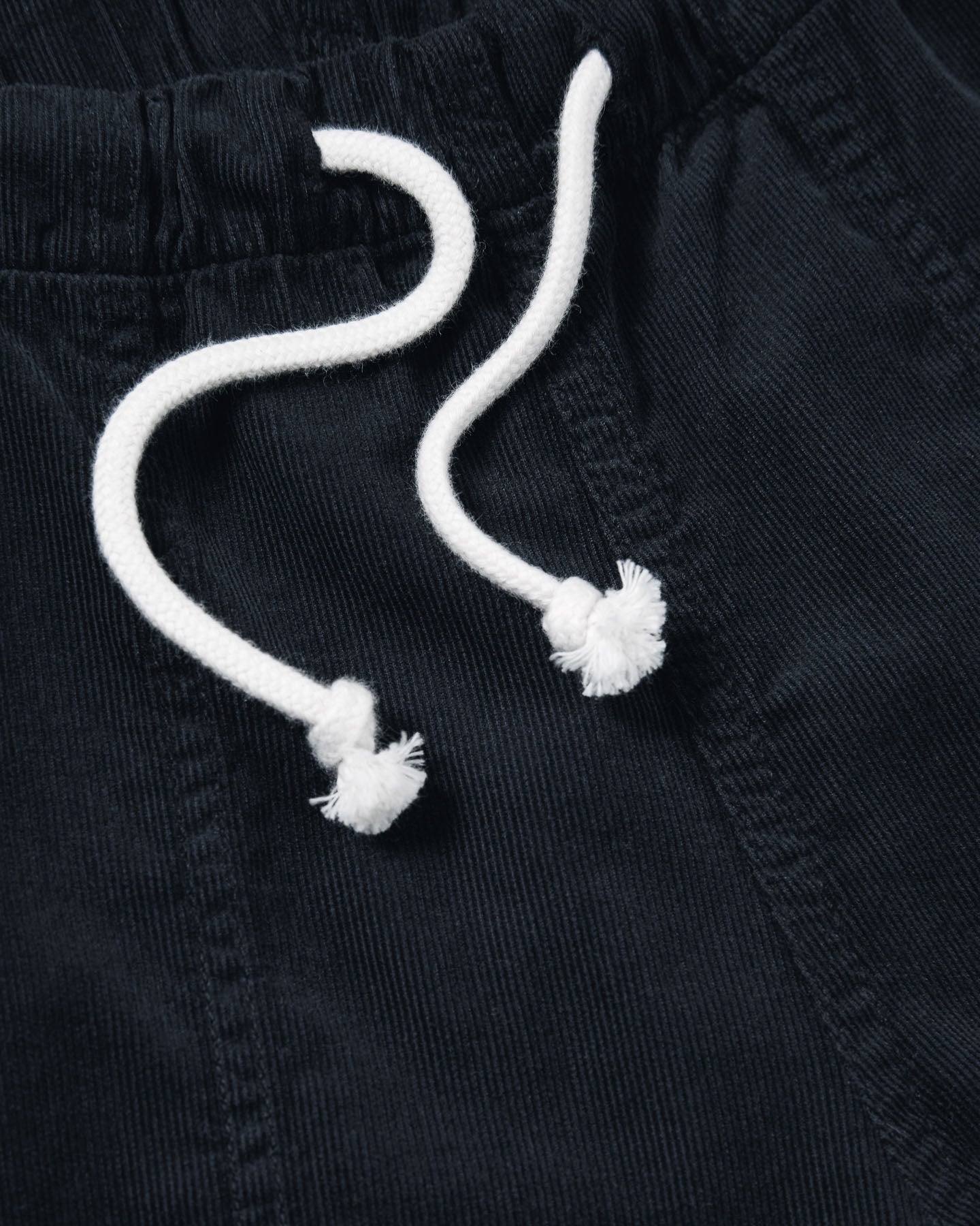 La Paz - LA PAZ FORMIGAL BABY CORD SHORTS IN NAVY - Rent With Thred