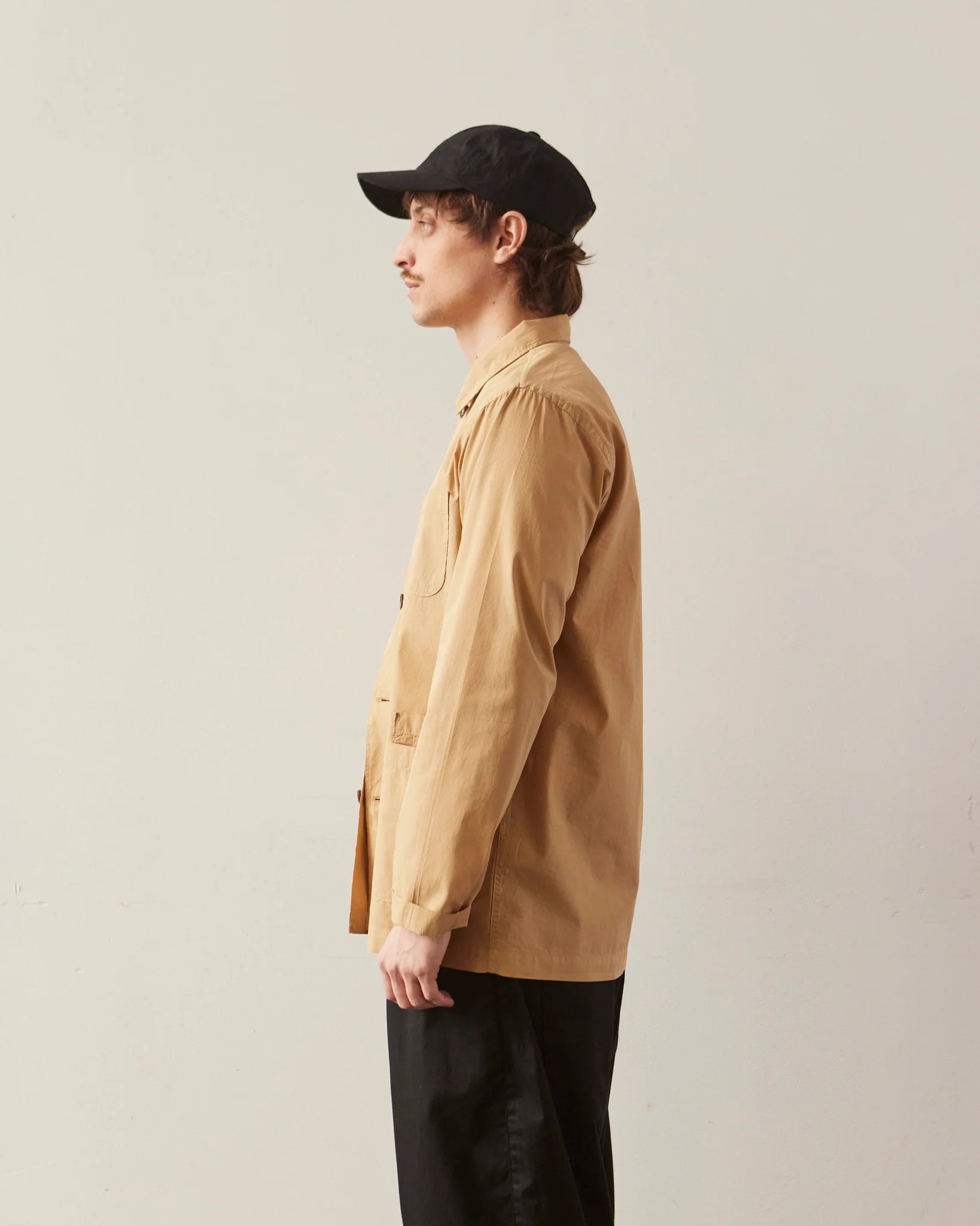 Universal Works - UNIVERSAL WORKS BAKER’S ORGANIC POPLIN OVERSHIRT IN SAND - Rent With Thred