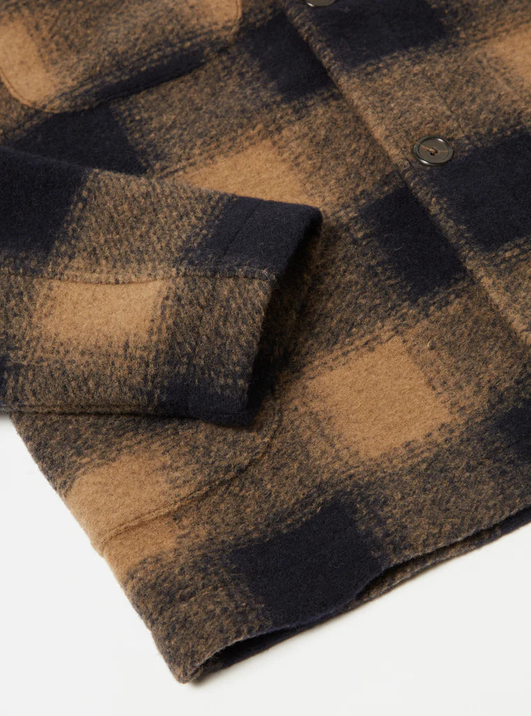 Universal Works - UNIVERSAL WORKS LUMBER JACKET IN NAVY MIX WOOL FLEECE - Rent With Thred