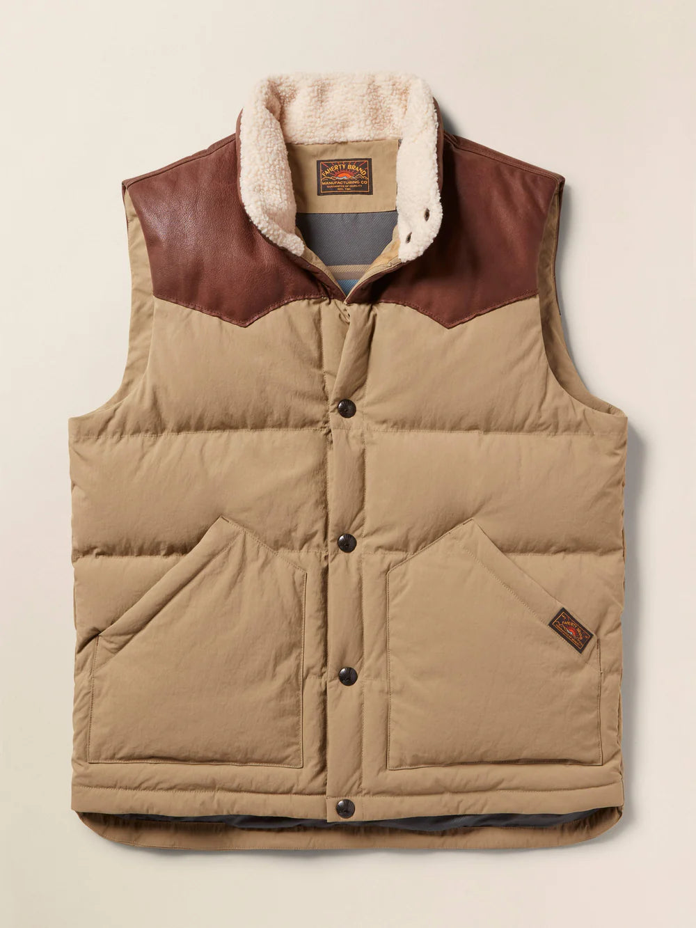 Faherty - FAHERTY RANGE DOWN VEST IN DRILL KHAKI - Rent With Thred