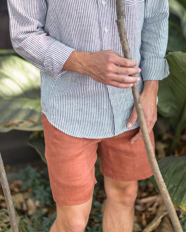 Alex Crane - ALEX CRANE BO SHORTS IN SEQUOIA - Rent With Thred