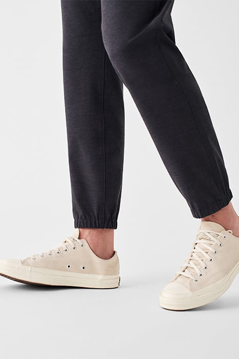 Faherty - FAHERTY ALL DAY JOGGER IN CHARCOAL - Rent With Thred