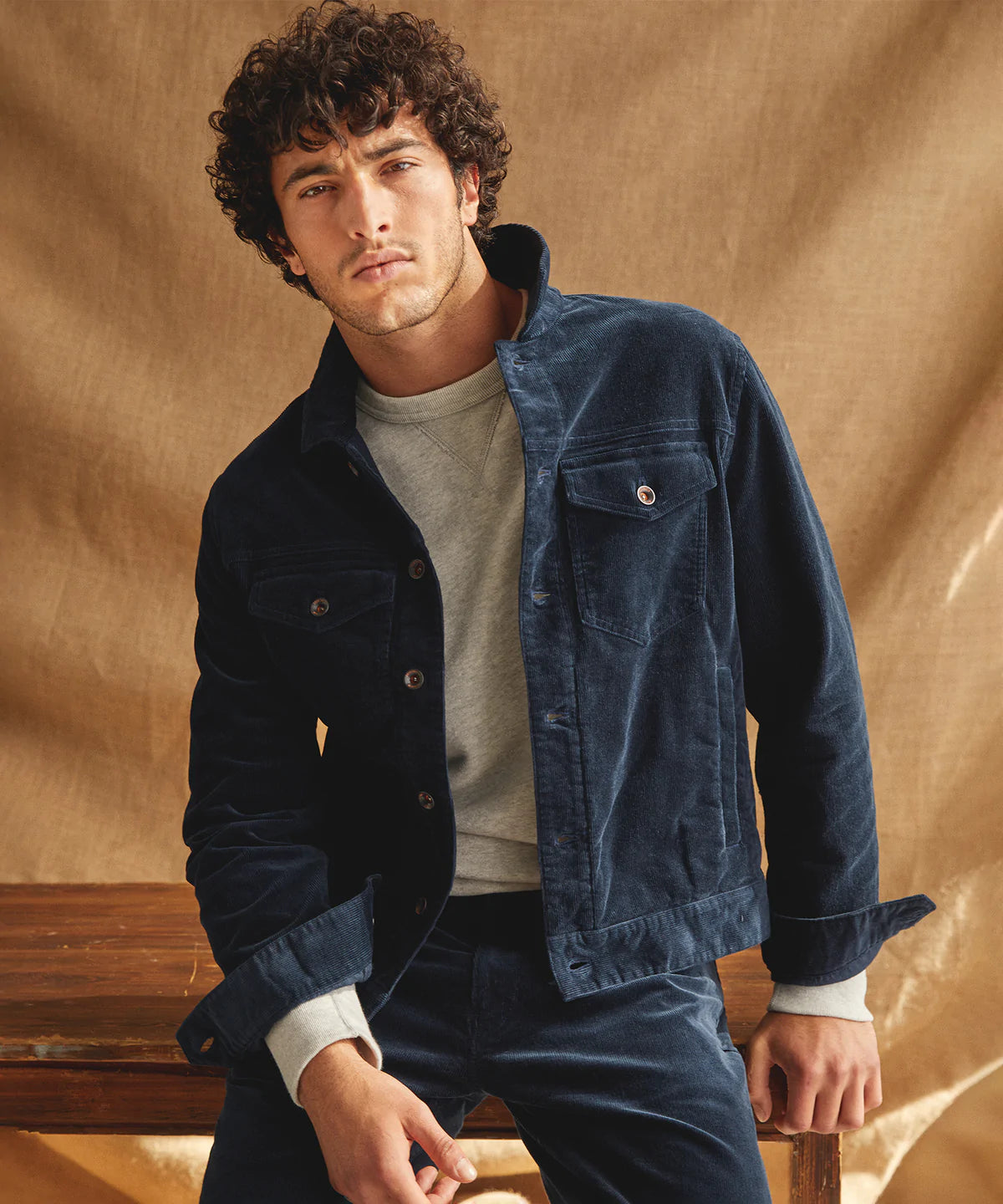 Todd Snyder - TODD SNYDER ITALIAN CORDUROY DYLAN JACKET IN NAVY - Rent With Thred